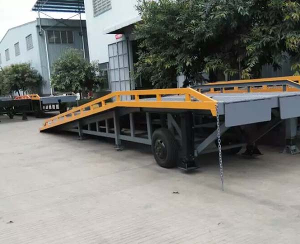 移動式登車橋 (33)