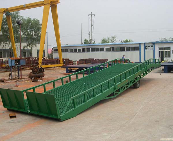 移動式登車橋 (19)